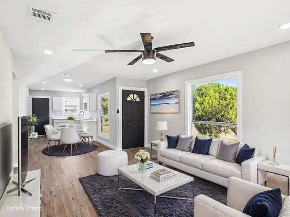 1124 E Ramsey Ave, Fort Worth, TX 76104