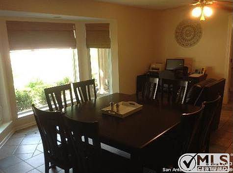 2nd image of 3614 Betsy Ross Dr