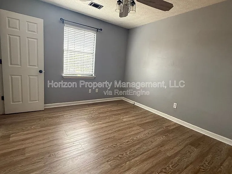 6430 Crystal Cove Trl — Photo 11