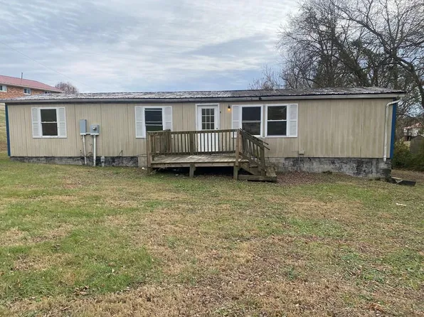 918 Oakland Heights Dr, Burkesville, KY 42717