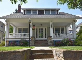 343 8th Ave, Pelham, NY 10803