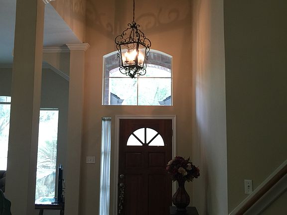 Entrance High Ceilings