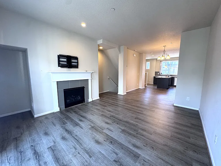 15154 NW Fig Ln — Photo 3