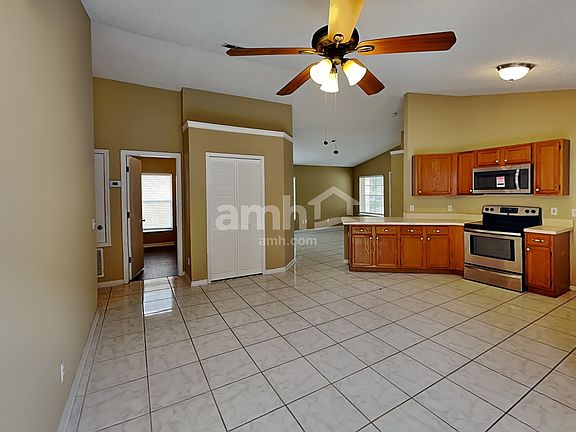 5th image of 12600 Parkbury Dr