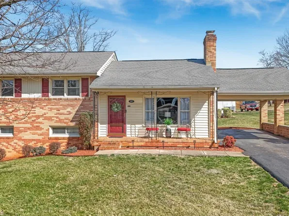 337 Virginia Ave, Appomattox, VA 24522