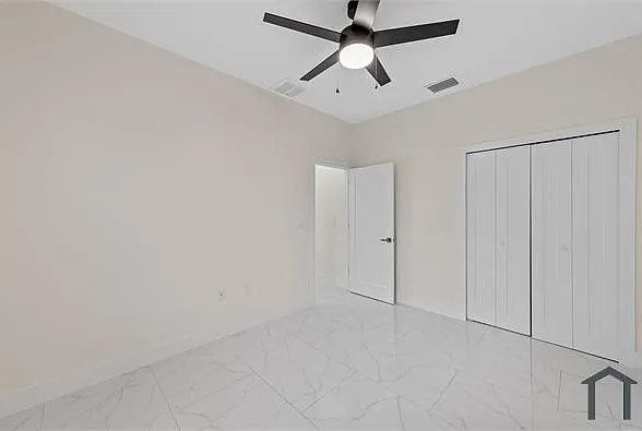 2412 Delta Ave N #2412 — Photo 16