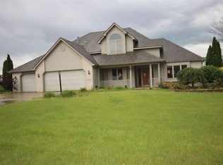 4936 Cedar Lake Dr, Fort Wayne, IN 46845