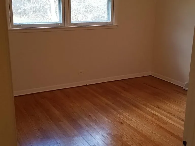 29W730 North Ave — Photo 27
