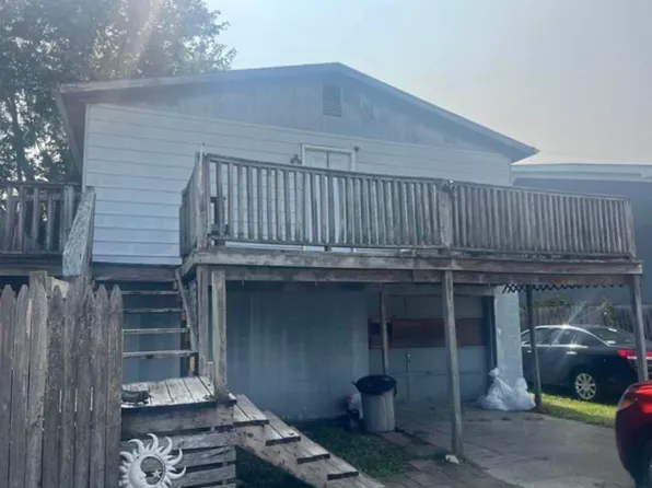 210 Brubaker Dr, South Pt, OH 45680