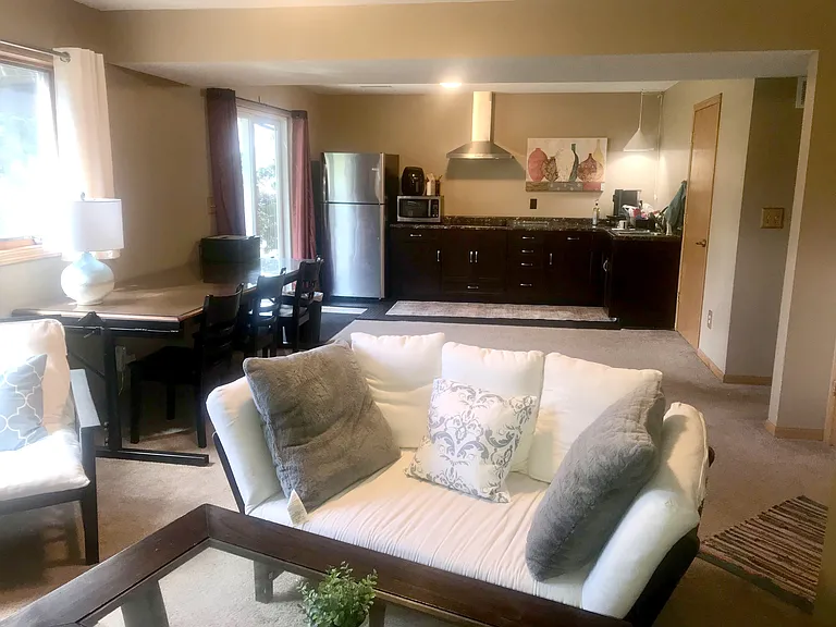 4622 Manor Park Dr NW — Photo 8