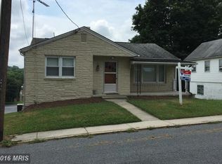 309 Maple Ave, New Windsor, MD 21776