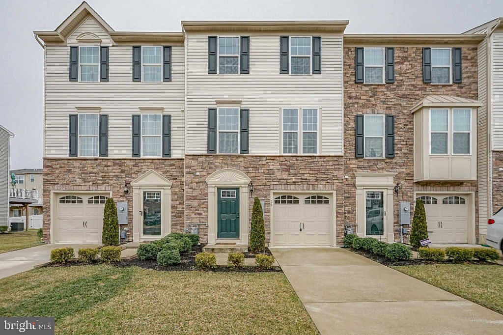 79 Village Green Ln, Sicklerville, NJ 08081 Zillow