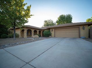 2281 S Hawkins Cir, Saint George, UT 84790