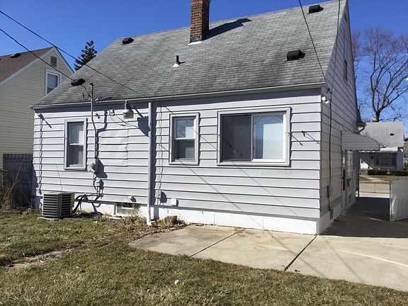 3rd image of 4183 Hubbard Ave