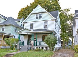 135 Laburnam Cres, Rochester, NY 14620