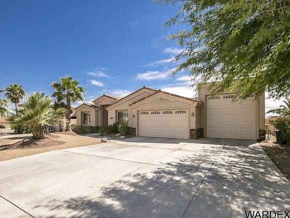 1st image of 3228 Maverick Dr