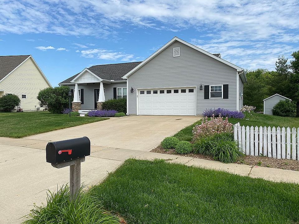 1st image of 4018 Orchard Ln