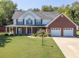 705 Lost Bridge St, Van Buren, AR 72956