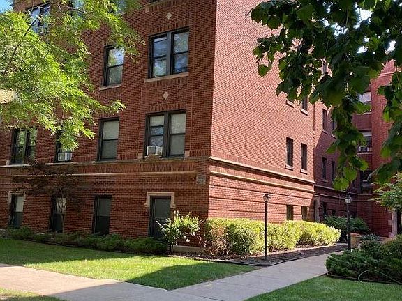 4th image of 4303 N Winchester Ave APT 3