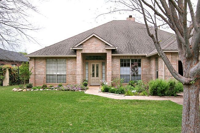 1st image of 4018 Song Heights Dr