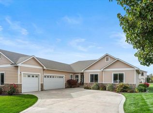 3 Sunflower Ct, Pasco, WA 99301