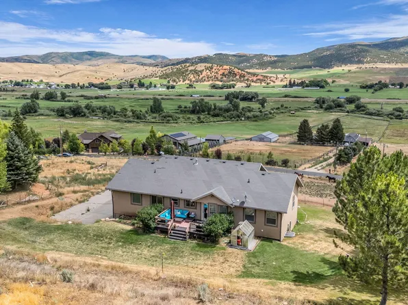 878 S West Hoytsville Rd, Coalville, UT 84017