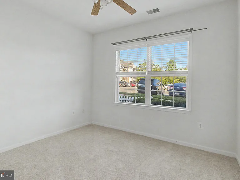 407 Aggies Cir #4-D — Photo 30