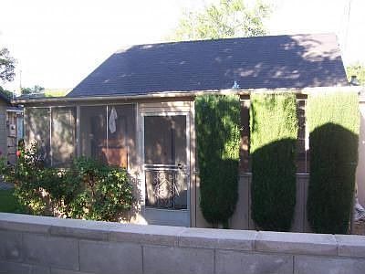 Bungalow