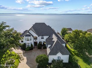 64 Grandview Cir, Brandon, MS 39047