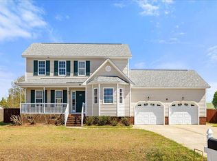 137 Woodglen Dr, Clayton, NC 27527