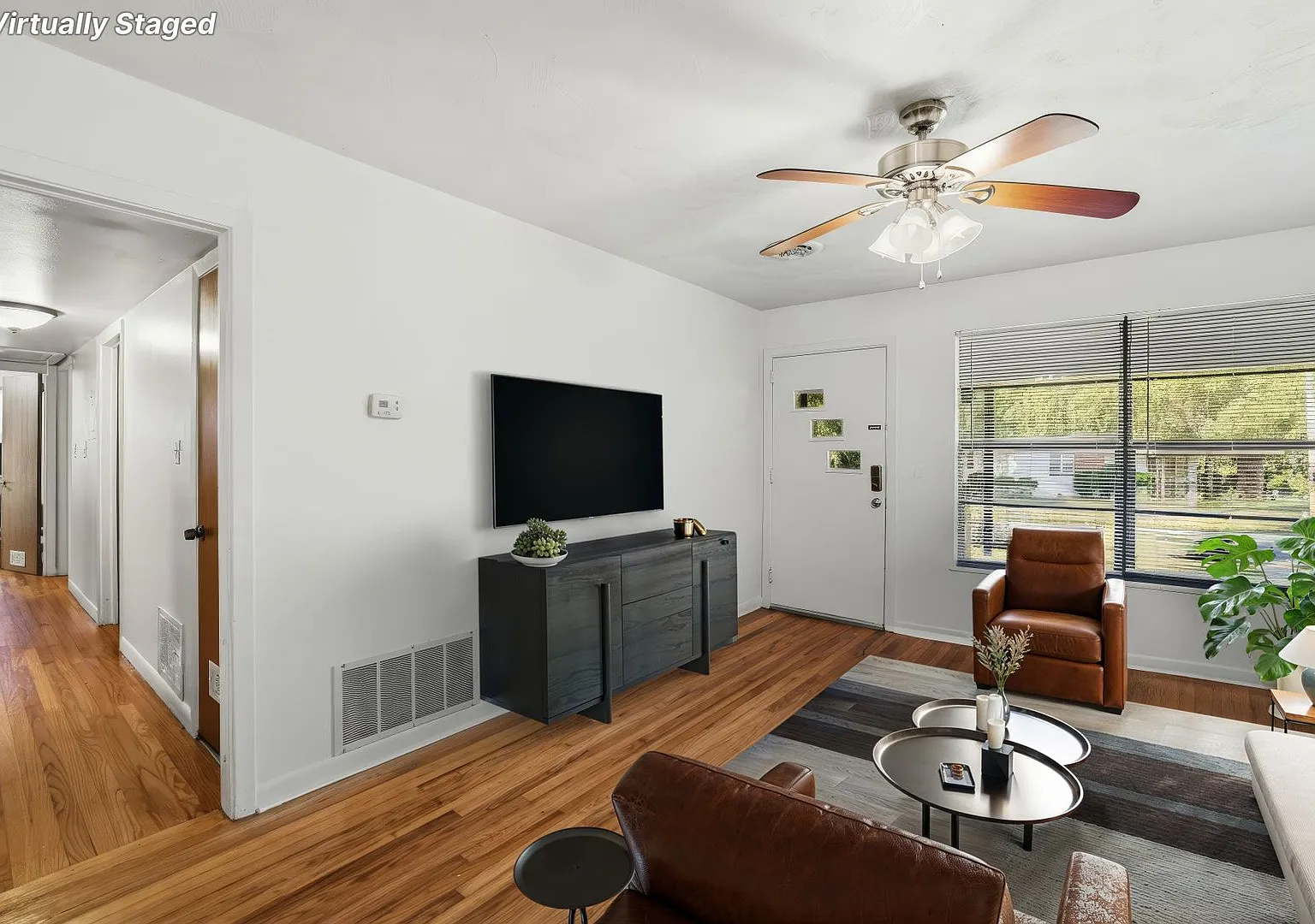 3 Bedroom House by FSU! Now leasing Fall 2027 — Photo 4