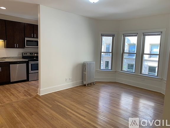 4th image of 4845 N Kimball Ave #1