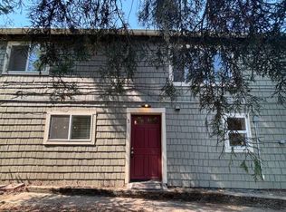 1183 Prospect St, Ashland, OR 97520