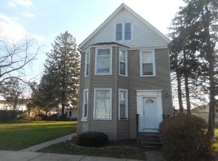 16 W 33rd Pl, Steger, IL 60475