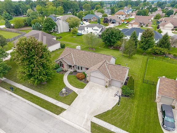 3rd image of 12725 Chancel Ct