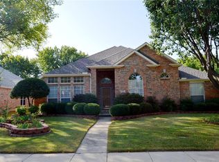 812 Chapel Dr, Denton, TX 76205