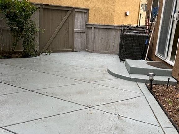 5th image of 2852 Villas Way
