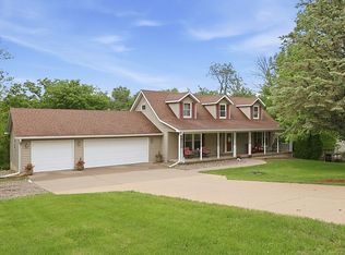 13044 81st Ave, Blue Grass, IA 52726