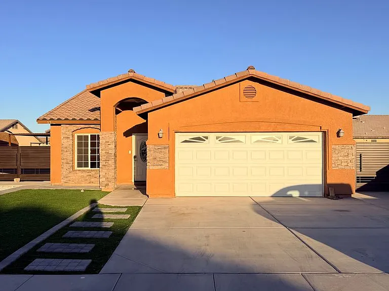 173 N Cecilia Torres Ct — Photo 1