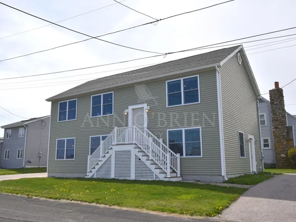 20 Walcott Ave, Narragansett, RI 02882