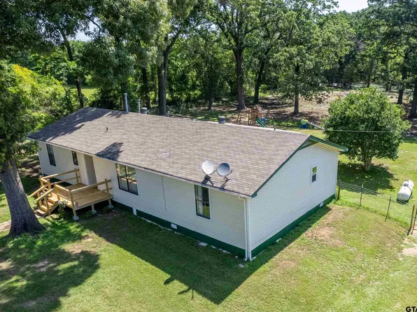 103 Irvin Ln, Mount Vernon, TX 75457