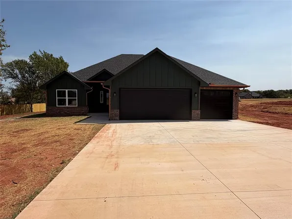 2209 Winter Ridge Rd, Blanchard, OK 73010