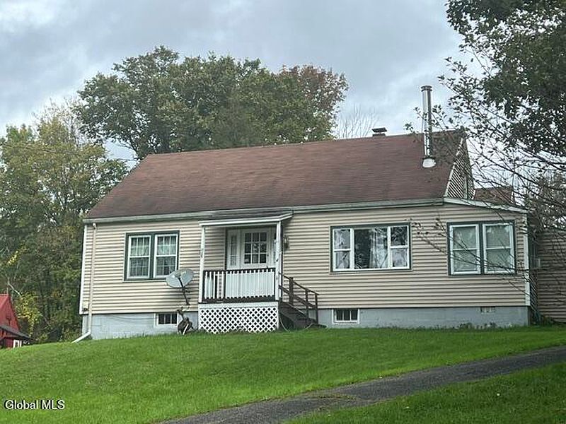 2nd image of 43 Frisbee Street