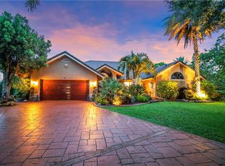 5463 NW 89th Way, Coral Springs, FL 33067