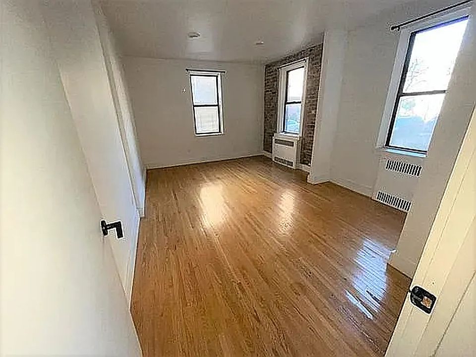 1st image of 45 Tehama St #1R