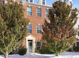 12605 Terranova Ln, Woodbridge, VA 22192