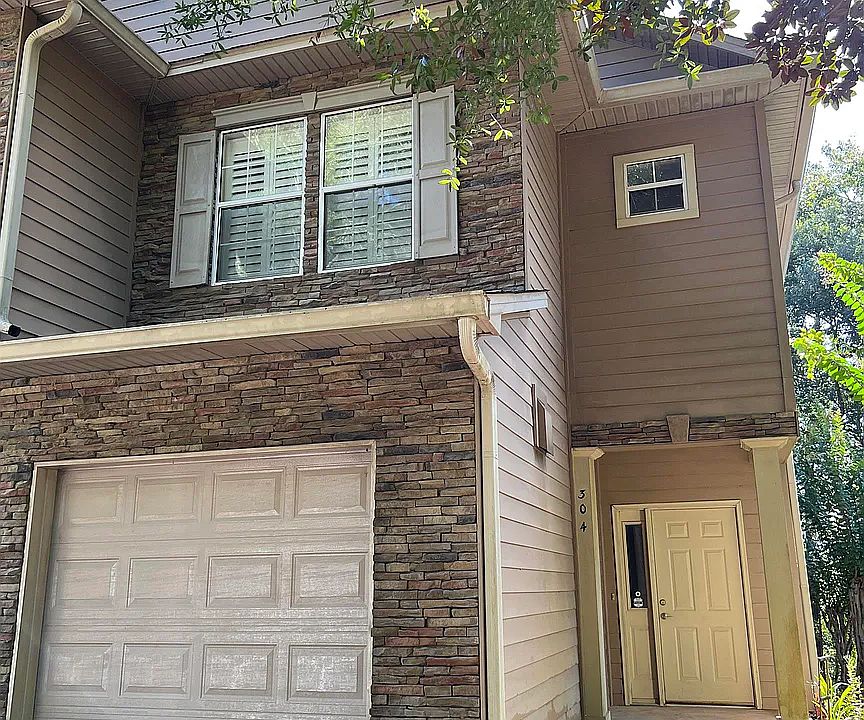 1st image of 1325 Stone Rd APT 304