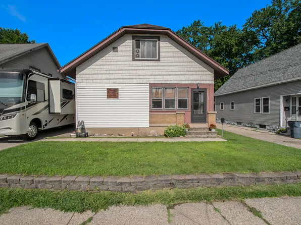 2323 Beverly Ave SW, Wyoming, MI 49519