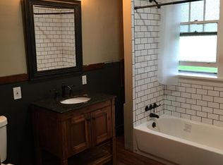 73 Manitou St, Depew, NY 14043