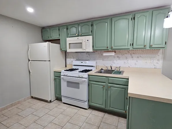 338 Huguenot Ave #1, Staten Island, NY 10312